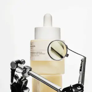 SKIN1004 retinol ampoule designed for texture refinement and elasticity