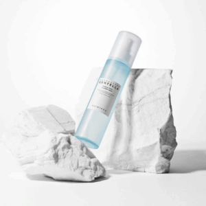 Centella Asiatica and Hyaluronic Acid featured in SKIN1004 mist