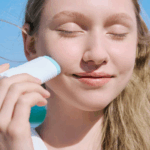 Sun protection stick for sensitive skin by SKIN1004