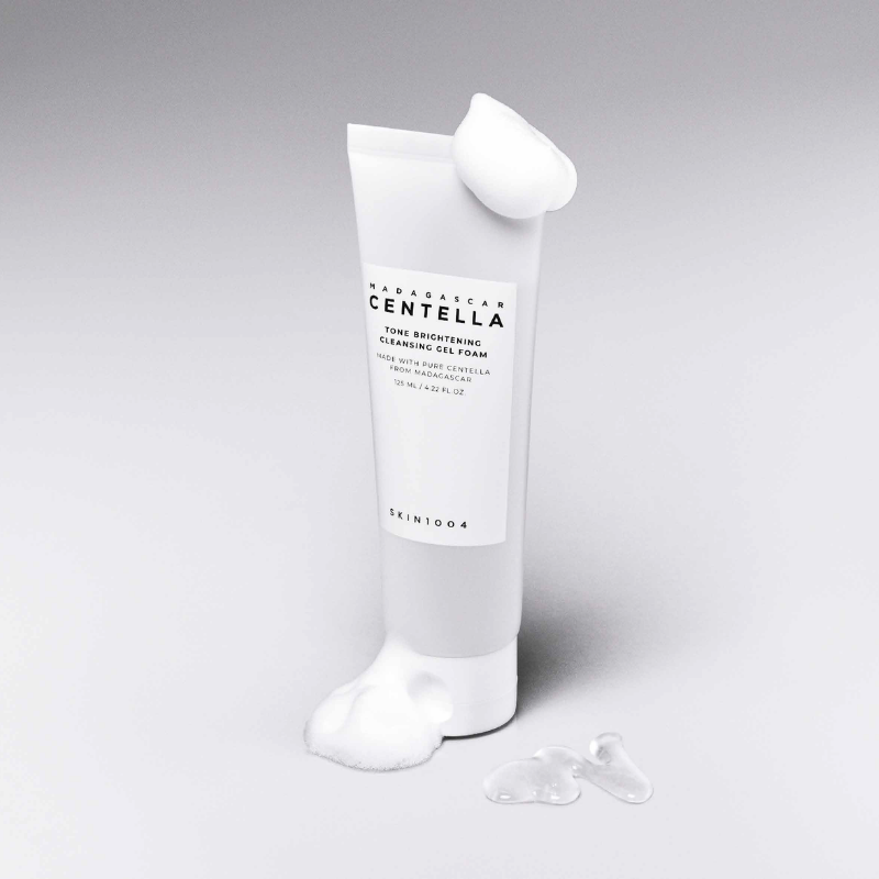 SKIN1004 Madagascar Centella Tone Brightening Cleansing Gel Foam front bottle view
